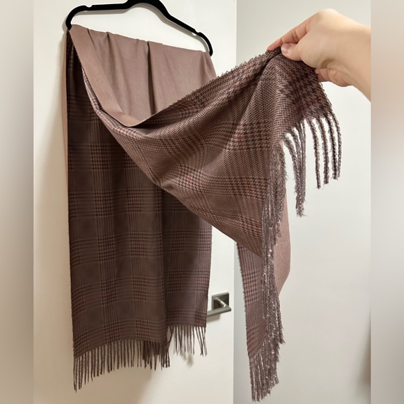 Cashmere scarf / made in Italy / new - Picture 2 of 14